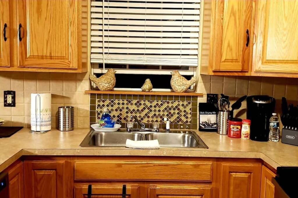 *Amenity-Filled Waterfront Oasis @Saw Creek Estates Near Waterfalls And Hiking* East Stroudsburg Kültér fotó